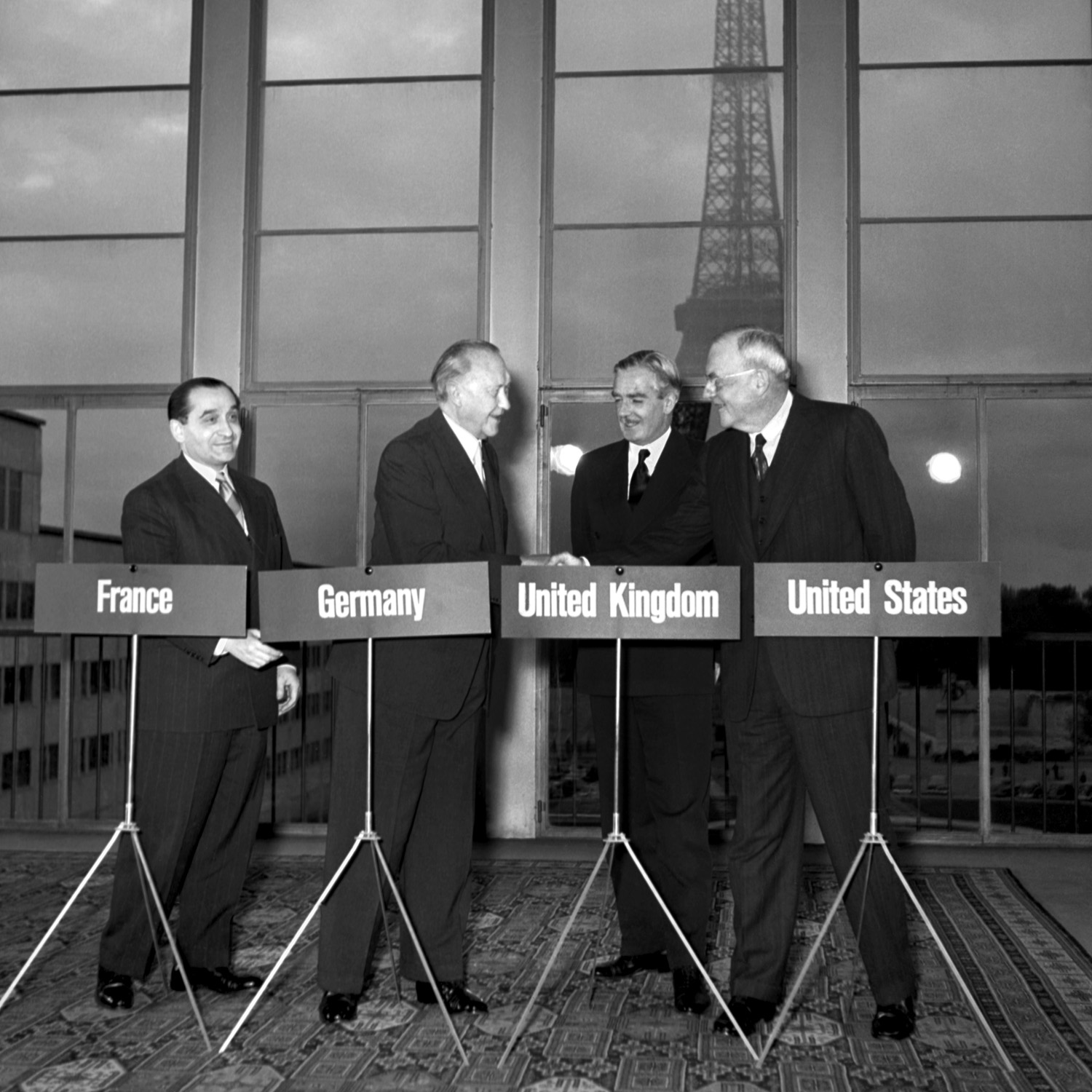 Κόνραντ Αντενάουερ: Ο πατριάρχης των καγκελαρίων