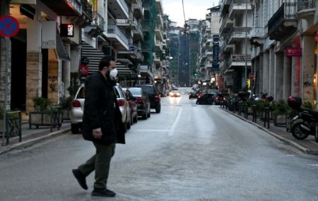 Σκληρό lockdown τύπου Μαρτίου σε Πάτρα, Μύκονο, Σαντορίνη, Αγ. Νικόλαο και Χαλκίδα