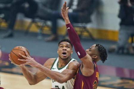 Αντετοκούνμπο : Αν έχουμε All Star Game χωρίς φιλάθλους, τότε δε βρίσκω το λόγο να το κάνουμε