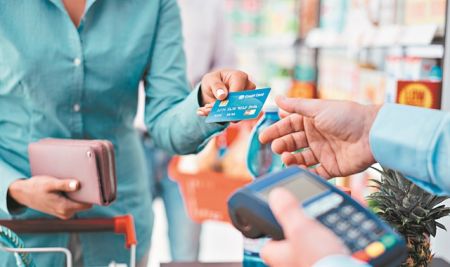 Μείωση τεκμηρίων και αναστολή του μέτρου των e-αποδείξεων