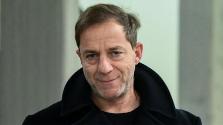 Λιγνάδης : Πρώτη δήλωση μετά την παραίτηση – Κλείνει τον λογαριασμό του στα social media