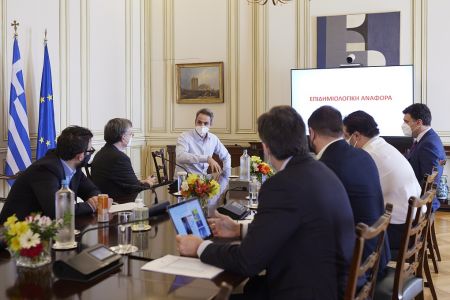 Πώς φτάσαμε στο σκληρό lockdown