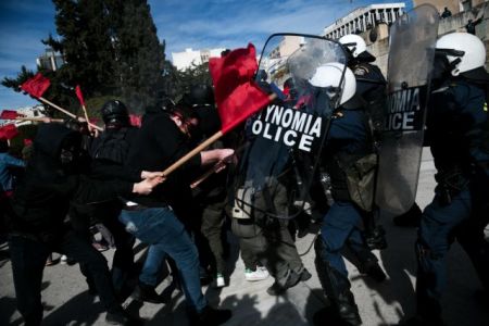 Επεισόδια στο πανεκπαιδευτικό συλλαλητήριο στην Αθήνα