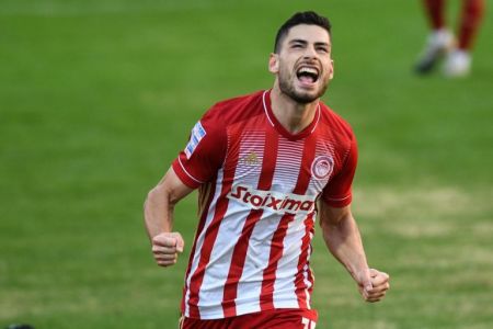 Ολυμπιακός : Στο Λιμάνι μέχρι το 2024 ο Γιώργος Μασούρας