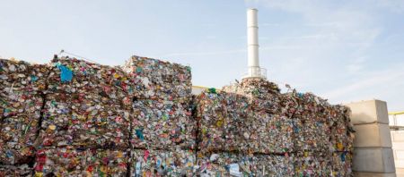 ΥΠΕΝ: Υπό διερεύνηση ενεργειακή αξιοποίηση των σκουπιδιών