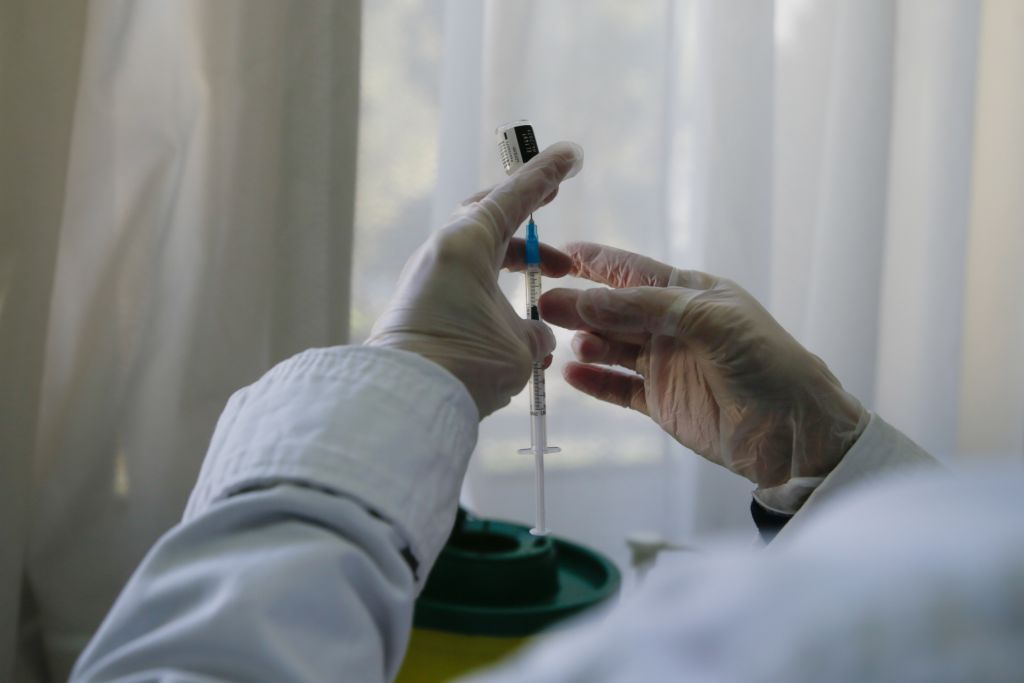 Κέρκυρα : Το μήνυμα της νοσηλεύτριας που παρέλυσε μετά τον εμβολιασμό