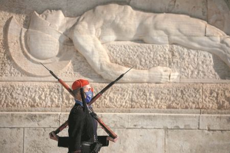 Κρίσιμο σταυροδρόμι – Mεταξύ εφιάλτη και ελπίδας