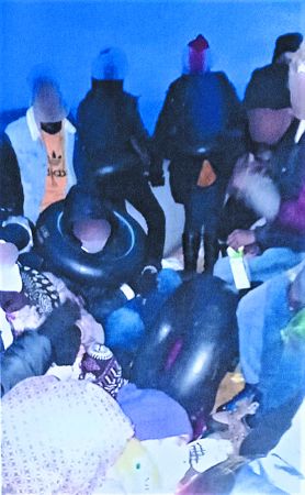 Μέλη ΜΚΟ έκρυβαν μετανάστες σε σπηλιές νησιών