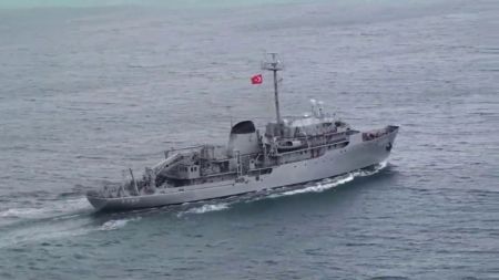 Τορπιλίζει τις διερευνητικές ο Ερντογάν: Στέλνει πλοίο στο Αιγαίο-Ενταση με ΗΠΑ