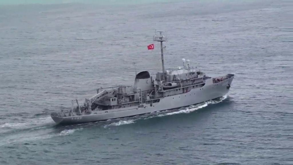 Τορπιλίζει τις διερευνητικές ο Ερντογάν: Στέλνει πλοίο στο Αιγαίο-Ενταση με ΗΠΑ
