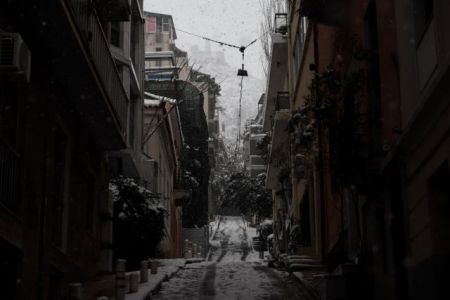 Στο σκοτάδι τα βόρεια προάστια – Έκρηξη σε μετασχηματιστή στην Κάτω Κηφισιά