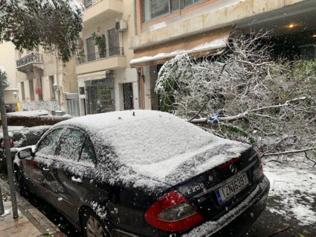 Χωρίς ρεύμα και θέρμανση για 84 ώρες – Τι λέει ο Στέφανος Μάνος στο MEGA