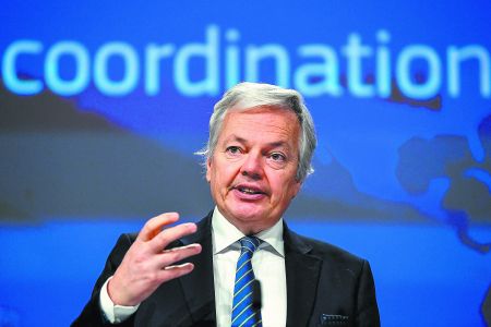 Ντιντιέ Ρεντέρς : «Η COVID-19 τεστ αντοχής για το κράτος δικαίου»