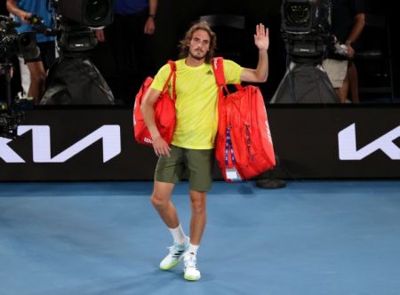 Δεν τα κατάφερε ο Στέφανος Τσιτσιπάς – Εκτός τελικού με 3-0 από το… θωρηκτό Μεντβέντεφ