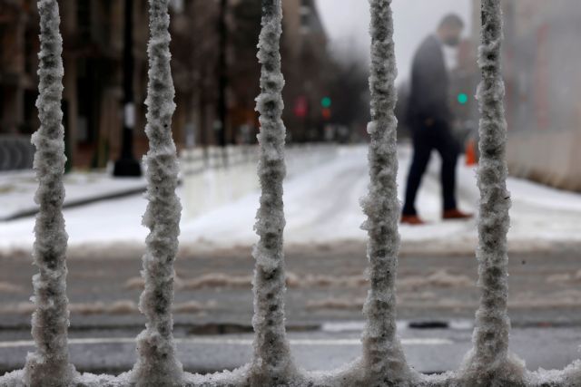 ΗΠΑ : 34 νεκροί από το κύμα κακοκαιρίας – 500.000 νοικοκυριά χωρίς ρεύμα