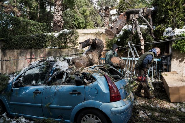 Κακοκαιρία «Μήδεια» : Πυρά της Αντιπολίτευσης – Τι απαντά ο Χαρδαλιάς