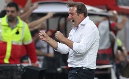 Η αναφορά του Ολυμπιακού στο ρεκόρ του Μαρτίνς