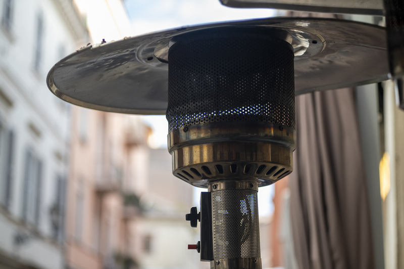 Ανοίγουν εκτάκτως καταστήματα πώλησης συσκευών θέρμανσης και σιδηρικών σε Βόρεια και Αν. Αττική