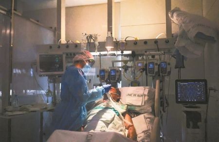 Απώτερες επιπλοκές της νόσου COVID-19