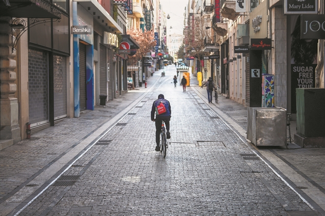 400 εκατ. ευρώ χάνονταικάθε εβδομάδα από την κλειστή αγορά