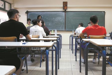 Πανελλαδικές 2021 : Πόσοι θα εισαχθούν στα πανεπιστήμια