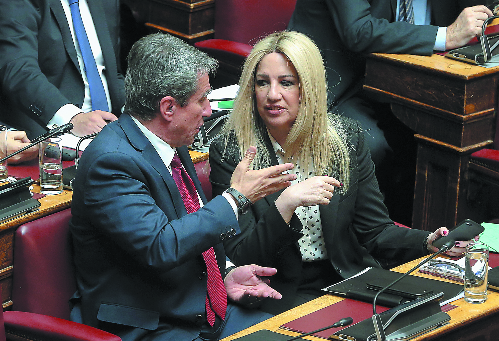 Επιστρέφει ο «πράσινος ήλιος»; Το «φάντασμα του ΠαΣοΚ» πάνω από το ΚΙΝΑΛ