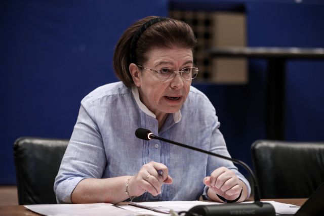 Υπόθεση Λιγνάδη : Υπέρ της Μενδώνη τάσσονται 56 προσωπικότητες της τέχνης και των γραμμάτων