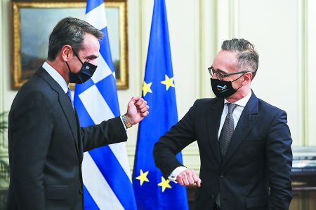 Ελληνογερμανικές σχέσεις υπό… χαμηλό βαρομετρικό – Η ενόχληση της Αθήνας και η κρίσιμη Σύνοδος