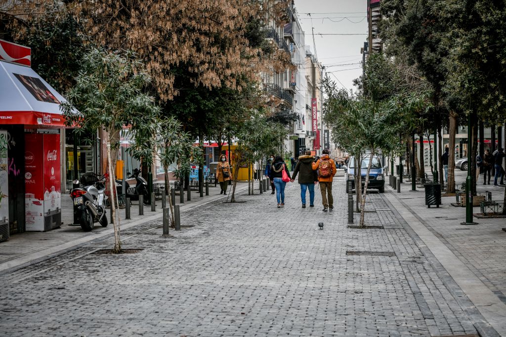 Κορωνοϊός : Πού εντοπίζονται τα 1.913 νέα κρούσματα – Δείτε αναλυτικά τον χάρτη της διασποράς