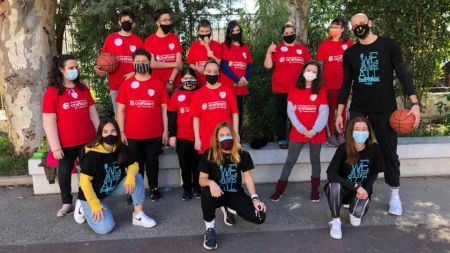 Ολυμπιακός One Team: «Σέβομαι, μοιράζομαι, νιώθουμε όλοι δυνατοί και ίσοι!»