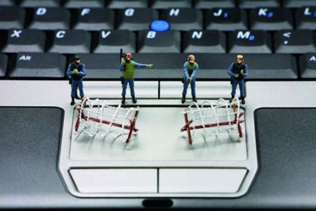 Τα «τρολ» της λάσπης