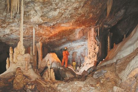 Ζωή σε ακραίες συνθήκες – Ο ρόλος των σπηλαιολόγων