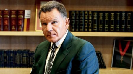 Υπόθεση Λιγνάδη : Με βροχή μηνύσεων απειλεί ο Κούγιας