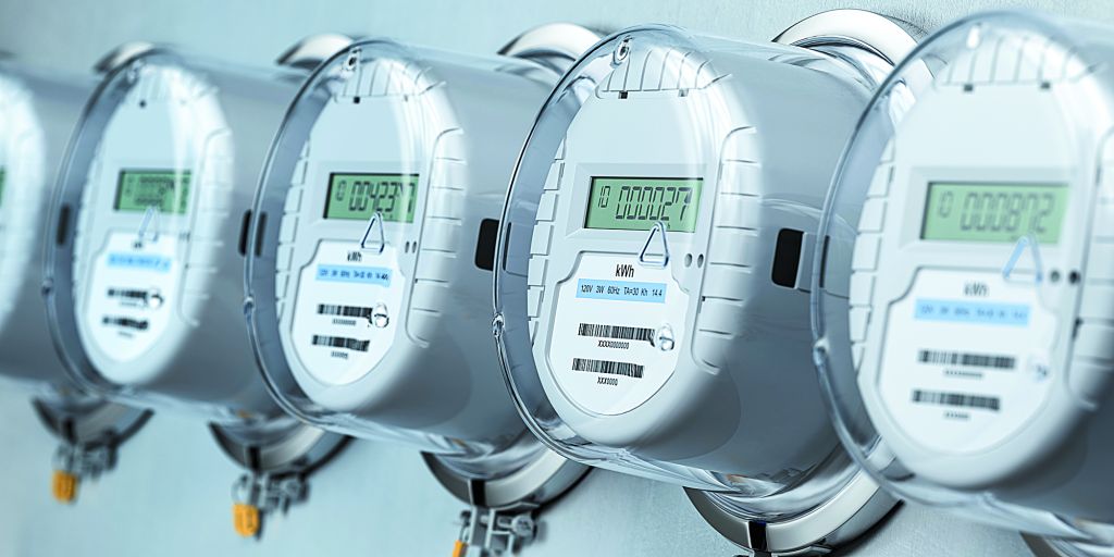 Οι πρώτοι πόροι για υπογειοποίηση καλωδίων και «έξυπνους μετρητές»