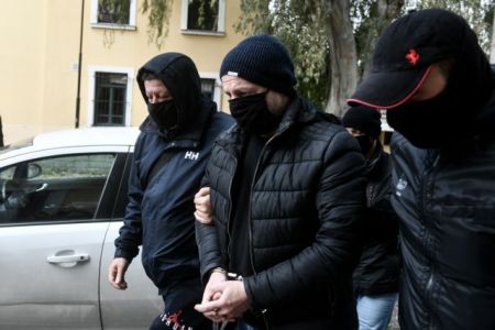 Δικηγόρος 25χρονου: Κατέθεσε αίτημα για έρευνα στα κινητά και τους υπολογιστές του Λιγνάδη