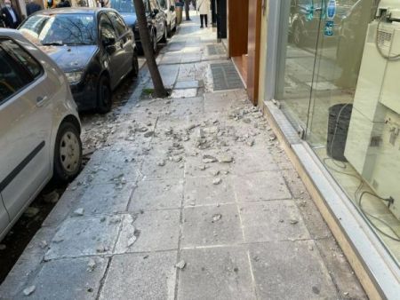 Σεισμός : Τι λένε οι επιστήμονες για τα 6 Ρίχτερ που χτύπησαν τη Θεσσαλία – Πανικός στους δρόμους, πληροφορίες για εγκλωβισμένο