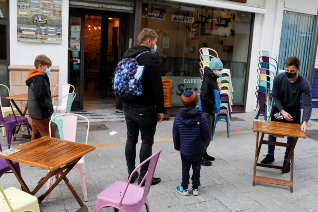 Ισπανία : Πάνω από 70.000 τα θύματα της πανδημίας