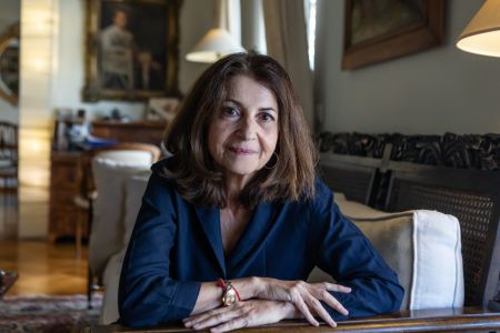 Καρολίνα Μέρμηγκα: «Η λογοτεχνία αντιλαμβάνεται τον άνθρωπο ως ένα ασύλληπτο μυστήριο»