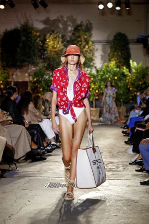 Etro: Η αποθέωση του «Βoho Chic»