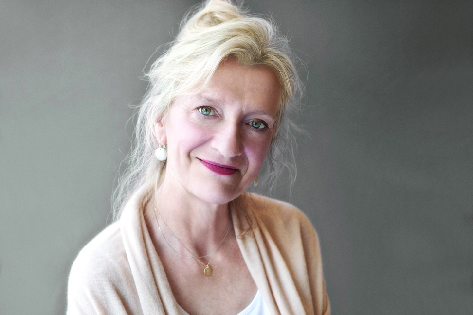 Ελίζαμπεθ Στράουτ: «Συνειδητοποίησα ότι δεν με πείραζε να εκτεθώ»