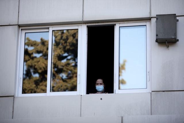 Κορωνοϊός : Εφιάλτης στα νοσοκομεία – Ξεπέρασαν τις 400 οι εισαγωγές  σε ένα 24ωρο