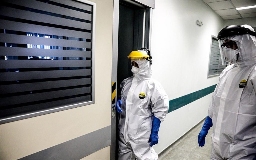 Κορωνοϊός : Άμεση επίταξη των ιδιωτικών κλινικών ζητούν ΣΥΡΙΖΑ και ΚΚΕ