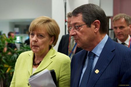 Μέρκελ : Πλήρης στήριξη στις προσπάθειες του ΟΗΕ για Κυπριακό