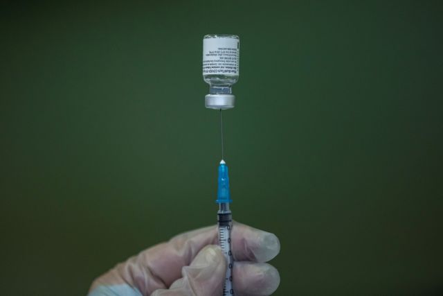 FT : ΕΕ καλεί ΗΠΑ να επιτρέψουν τις εξαγωγές εμβολίων της AstraZeneca