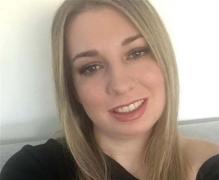 Πέθανε σε ηλικία 33 ετών η Έλλη Διβάνη του ομίλου «Divani»