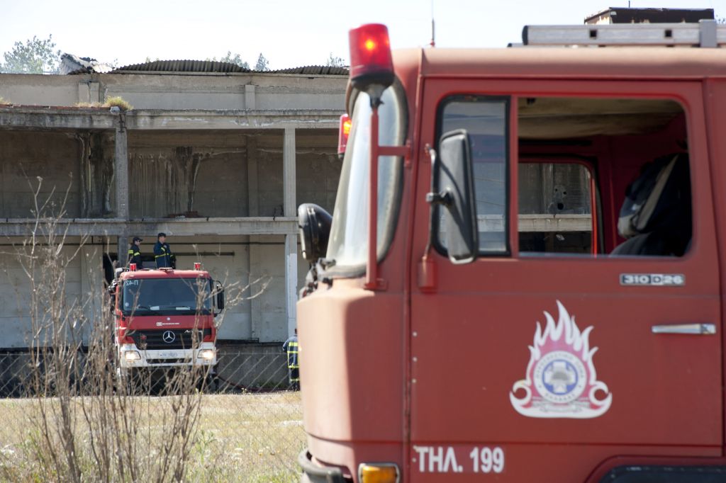 Θεσσαλονίκη : Τραγωδία με τρεις νεκρούς από πυρκαγιά σε εγκαταλελειμμένο κτίριο
