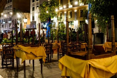 Lockdown : Πότε αναμένεται το άνοιγμα της εστίασης – Τι θα γίνει το Πάσχα