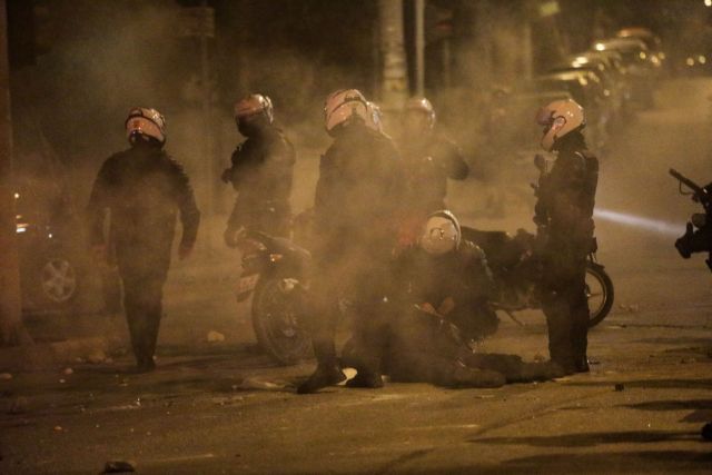 Νέα Σμύρνη : Βίντεο της Νεολαίας ΣΥΡΙΖΑ για τα επεισόδια