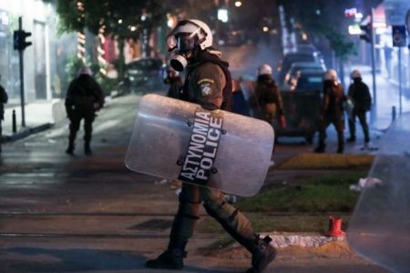 Νέα Σμύρνη : Δύο νέες συλλήψεις για την επίθεση στον αστυνομικό