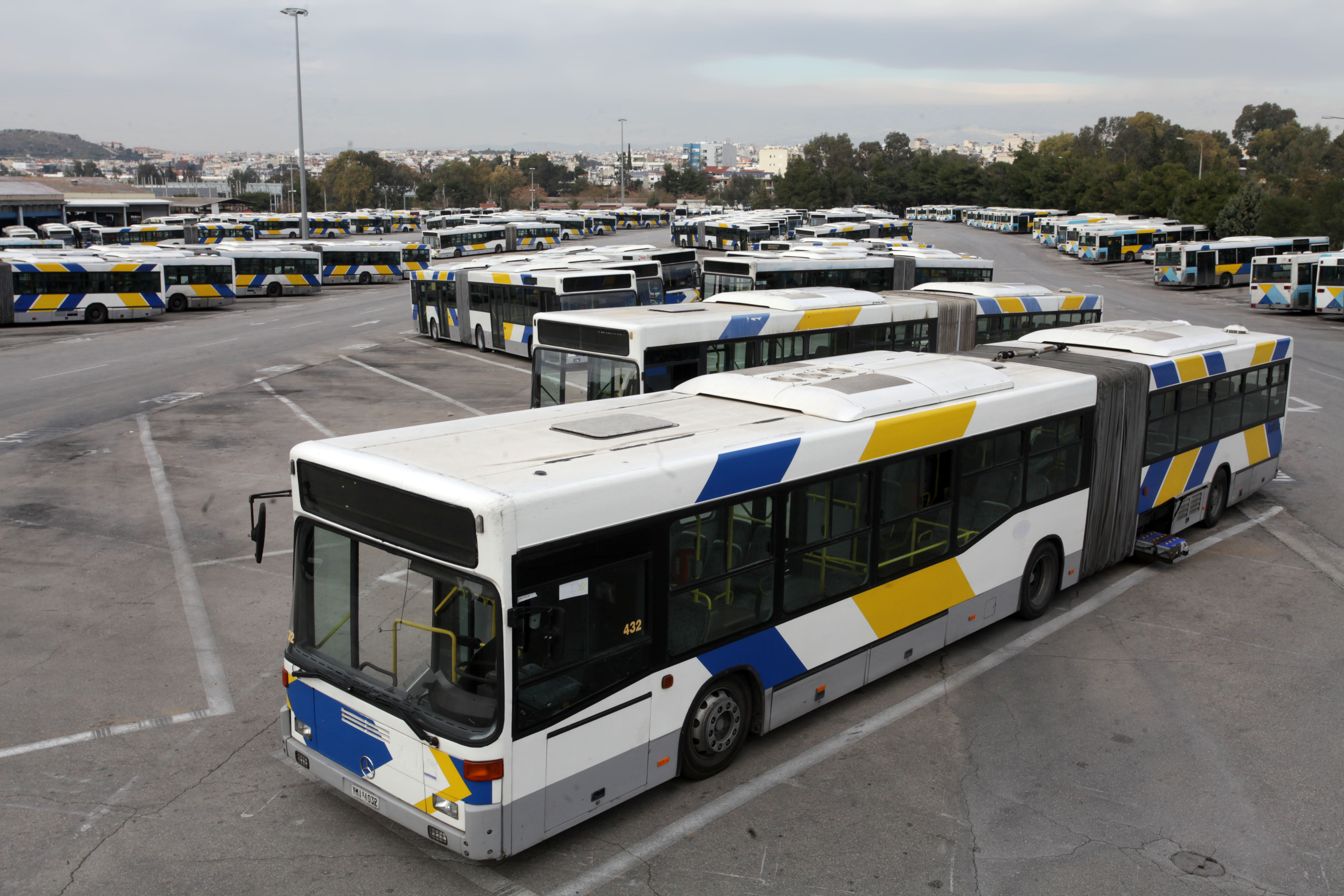 Σε διαβούλευση η προμήθεια 800 νέων λεωφορείων για Αθήνα και Θεσσαλονίκη